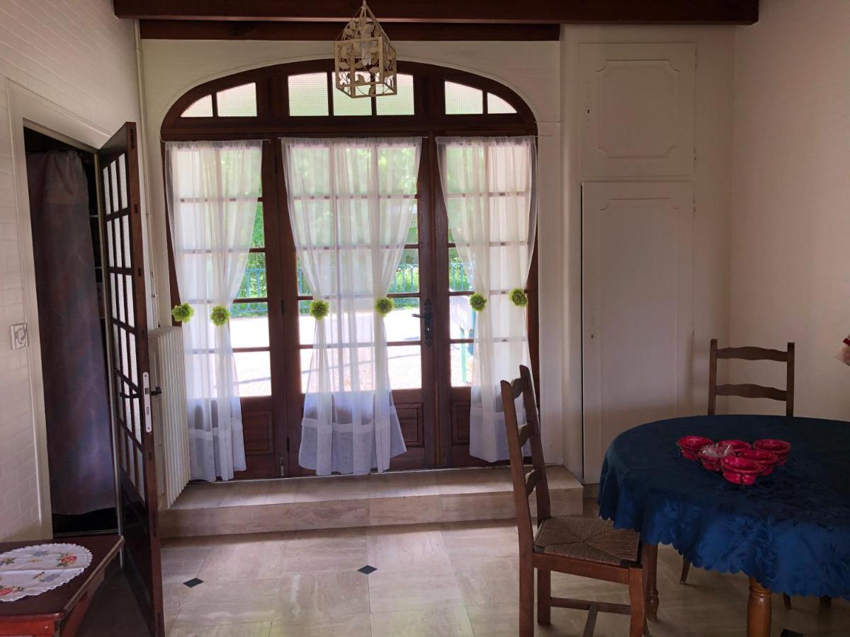 Chez Firmin "Les Ombrages" Villa Mesnac ภายนอก รูปภาพ